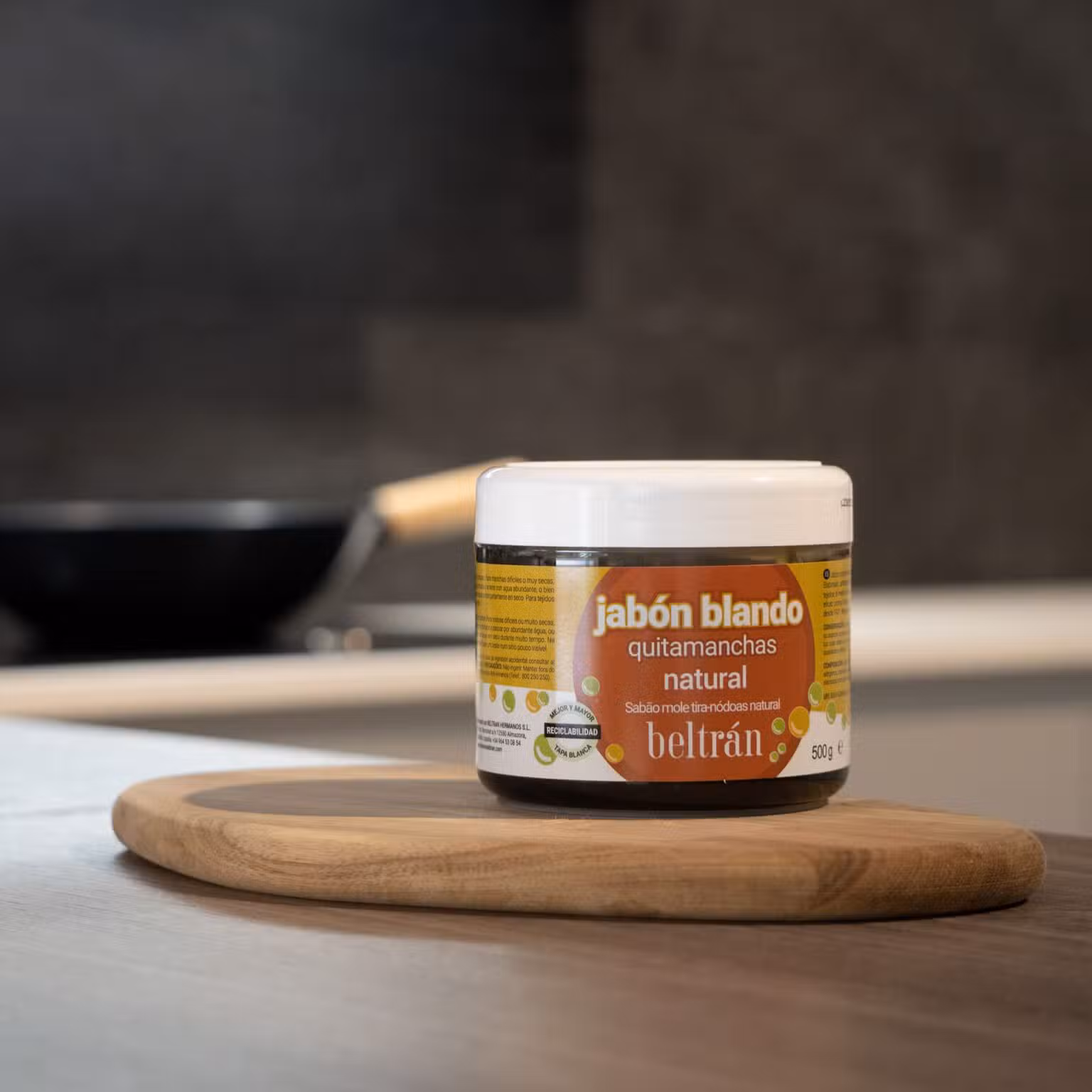 Campanas Extractoras Industriales: Limpieza Profesional y Eficiente para Cocinas