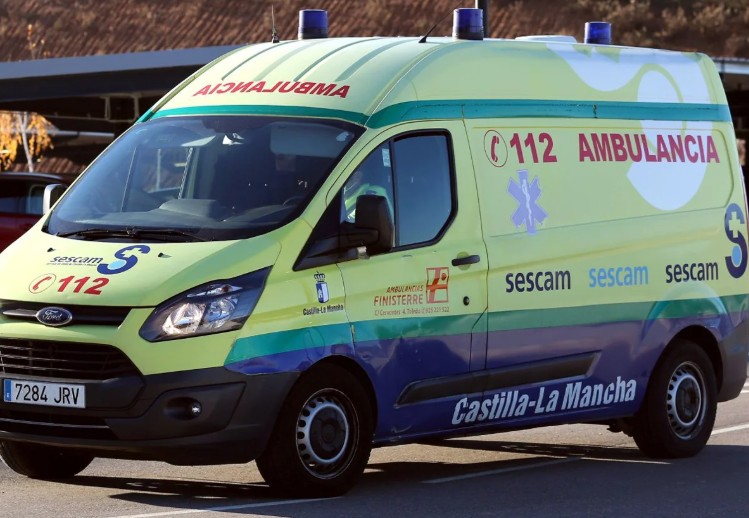 Dos niños sufren intoxicación por humo en un incendio en Caudete (Albacete)