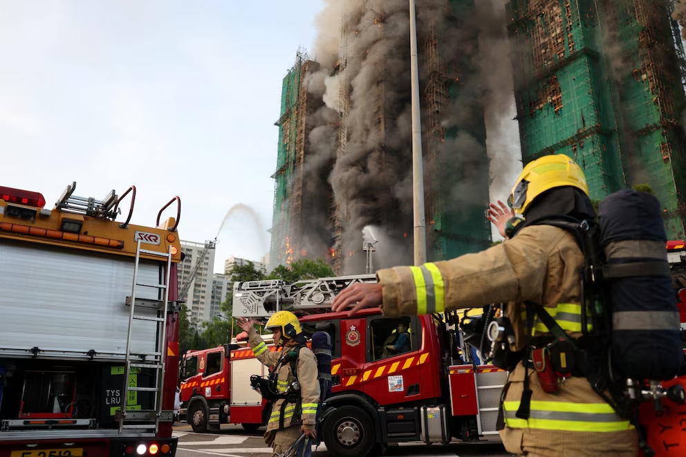 Impacto del incendio en Hong Kong y la urgencia de reforzar la seguridad estructural. Panorama crítico del siniestro