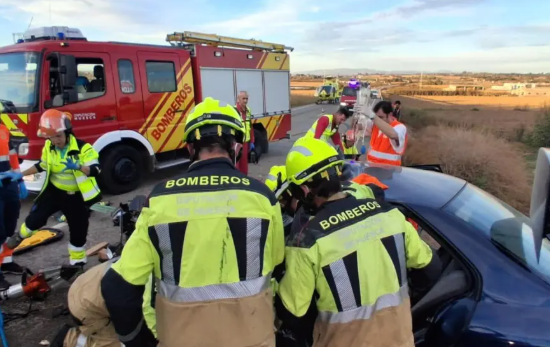 Fuego en supermercado de Binéfar controlado por los bomberos de la DPH