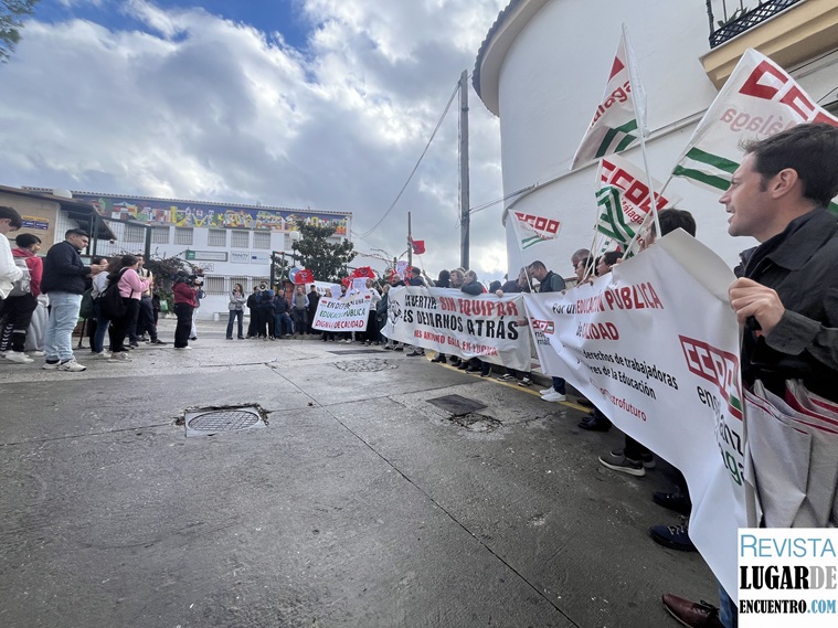 Alumnos de Automoción del IES Antonio Gala denuncian un "grave abandono" en el Grado Superior