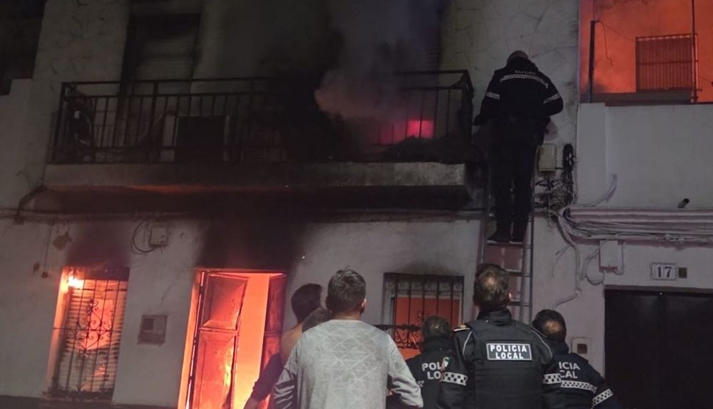 Incendio en Coria del Río: una tragedia familiar que evidencia la importancia de la seguridad en el hogar. Una noche que cambió la vida de una familia para siempre.