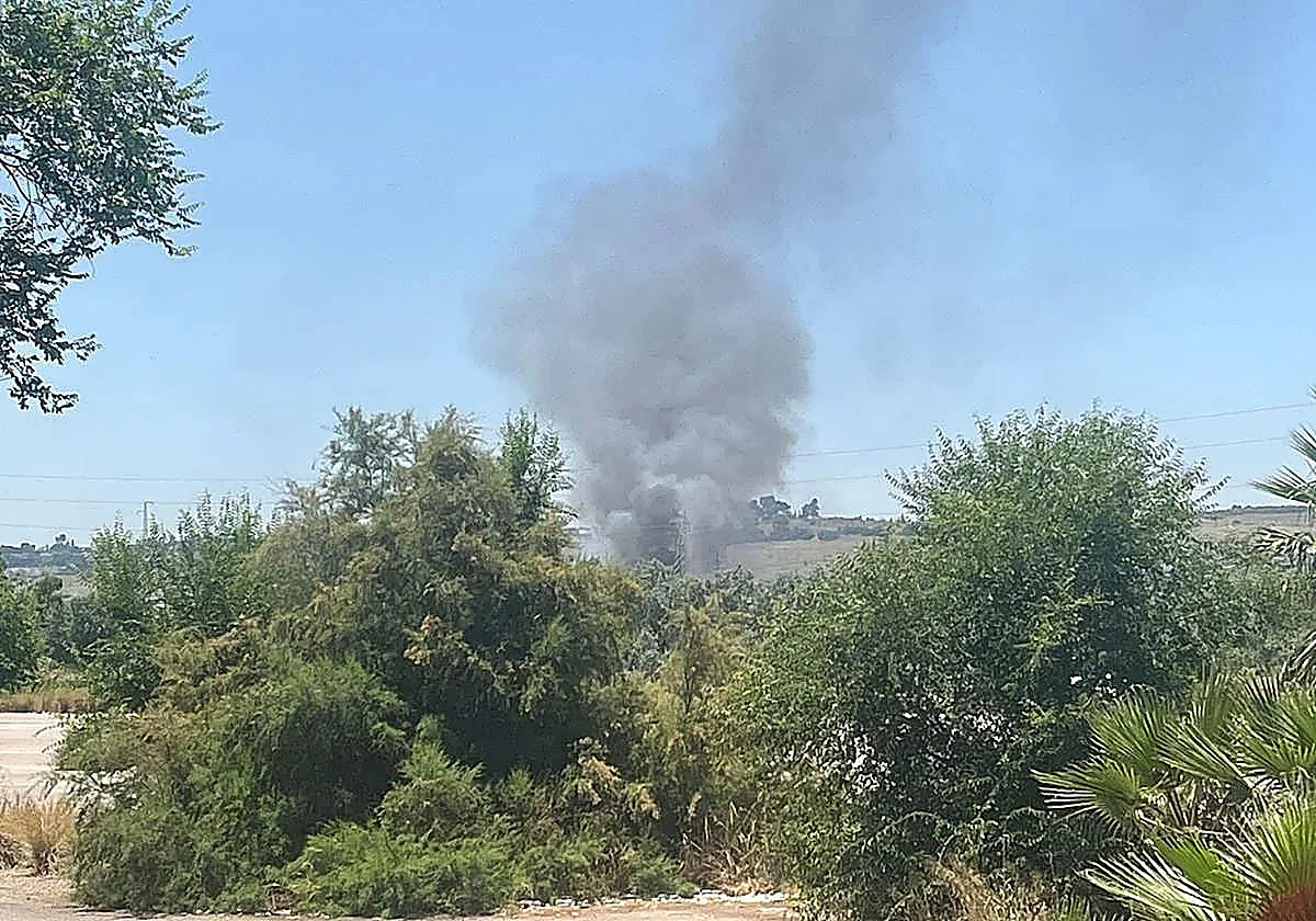 Incendio industrial en Cantillana: una llamada de atención sobre la seguridad contra incendios. Una evacuación preventiva